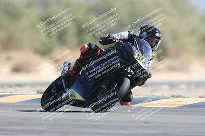 media/Nov-01-2025-CVMA (Sat) [[fc0f7531b8]]/Race 4-500-400-350 Supersport/